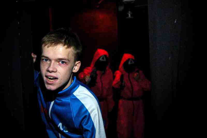 Кальмар в лабиринте